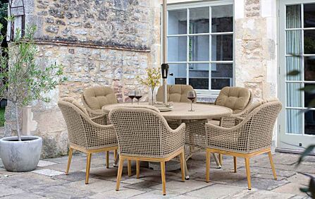 Bramblecrest chester best sale dining set